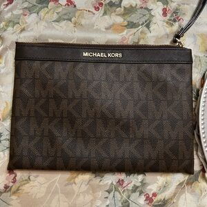 Michael Kors Large Clutch Wristlet